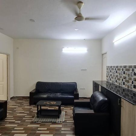 Kamalam 2 Bhk - Non Ac Villa Kojambuttúr Kültér fotó