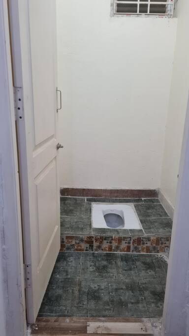 Kamalam 2 Bhk - Non Ac Villa Kojambuttúr Kültér fotó