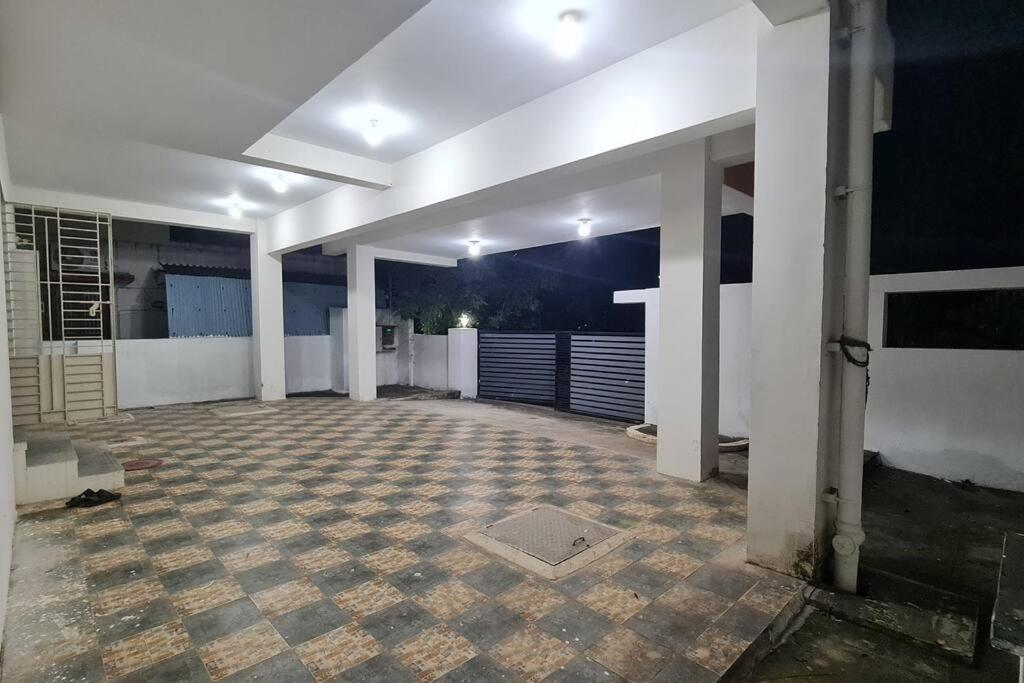 Kamalam 2 Bhk - Non Ac Villa Kojambuttúr Kültér fotó