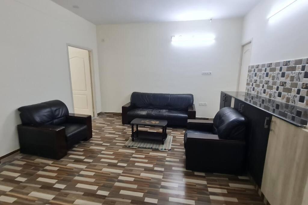 Kamalam 2 Bhk - Non Ac Villa Kojambuttúr Kültér fotó